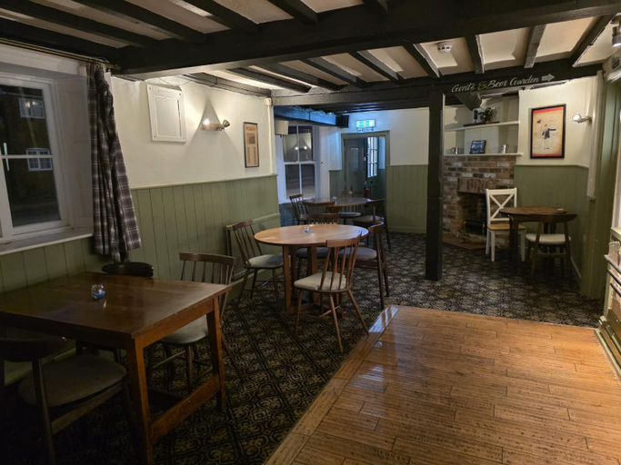 Food & Drinks 4, The Bull Hotel, Wiltshire