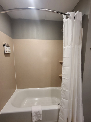 Bathroom 3, Comfort Inn & Suites Miami - Route 66, Ottawa
