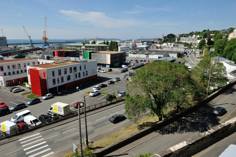 Others 5, Appart Cosy Brest (La gare) vue mer, Finistère