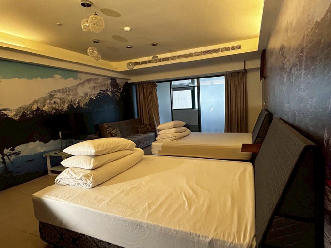 Bedroom 3, Onsen Mountain Hotel, Yilan