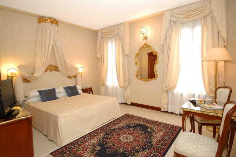 Bedroom 2, Ca' Bonvicini - B&B, Venezia