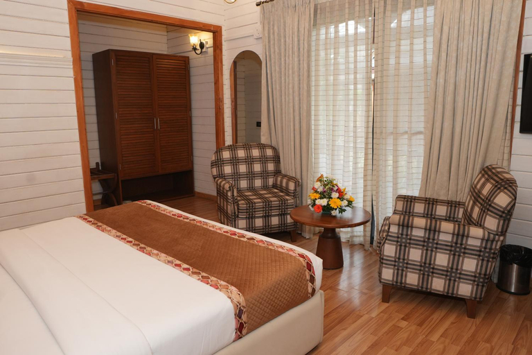 Bedroom 3, Foxoso Aaristo Baga Beach Resort, North Goa