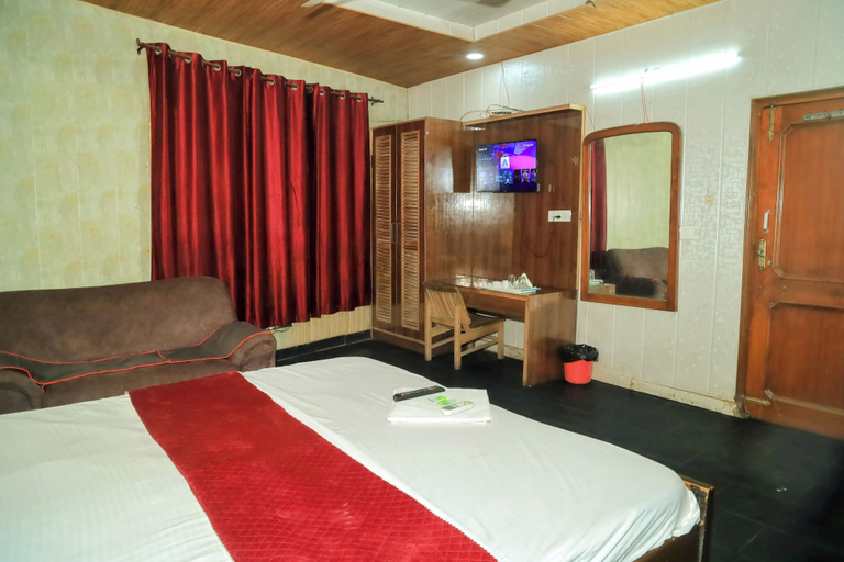 Room 4, Hotel Royal Plaza, Chandigarh
