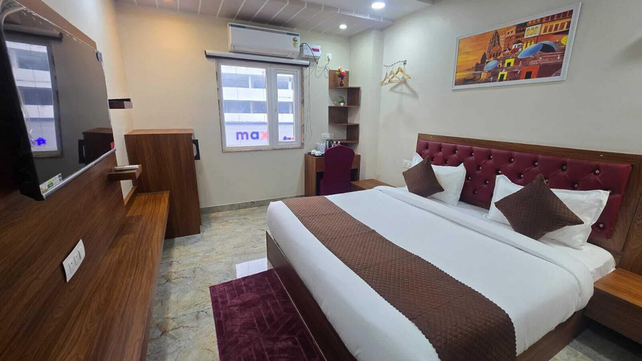 Room 2, Hotel Vindhya Ganga Inn, Varanasi