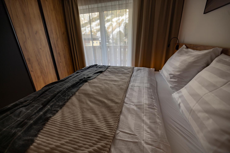 Bedroom 2, RIVERSIDE RAURIS APARTMENTS, Zell am See