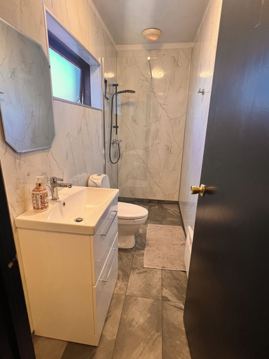 Bathroom 3, Hlíðarból Guesthouse, Fljótshlíðarhreppur