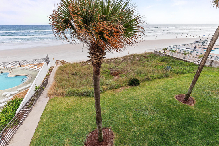 Pool 4, Zodiac 4, Volusia