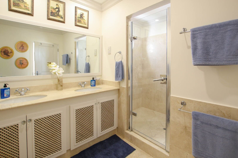 Bathroom 2, Royal Villa 2 3 Bedroom Villa