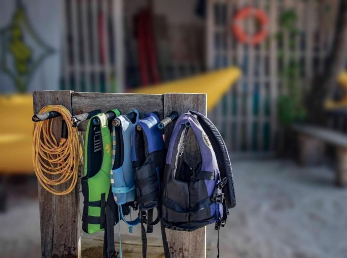 Surfing/boogie boarding 4, Rosy Villa, Guraidhoo