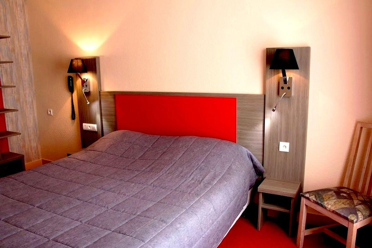 Bedroom 3, Hotel Saint Hubert, Loir-et-Cher