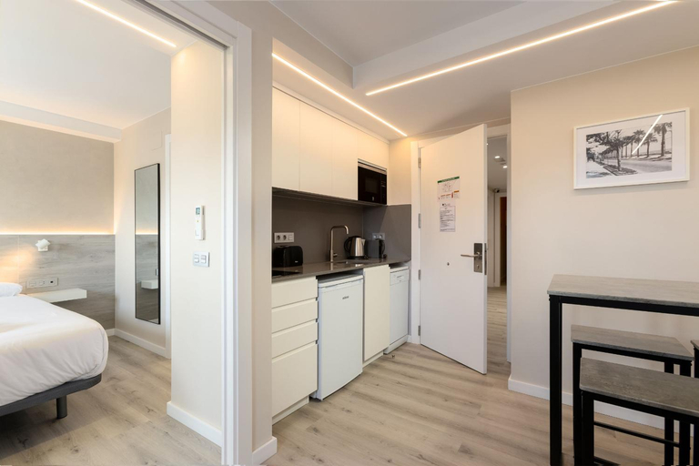 Others 5, Aparthotel Vilassar, Barcelona
