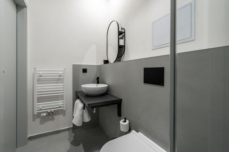 Bathroom 3, HONEST Karlin, Praha 1