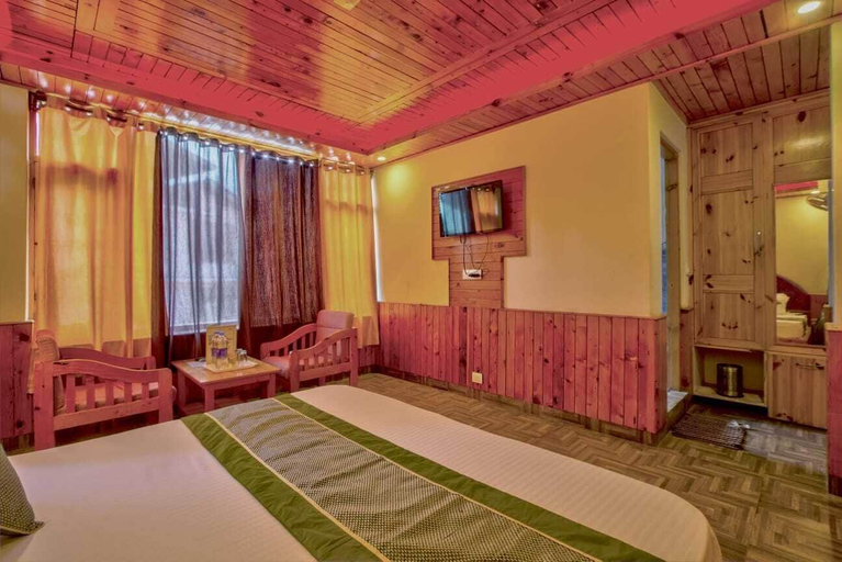 Bedroom 4, The Veer Villa, Kullu