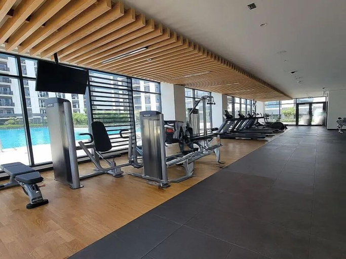 Gym 3, Stylish 1BR in Executive Residence, Dubai