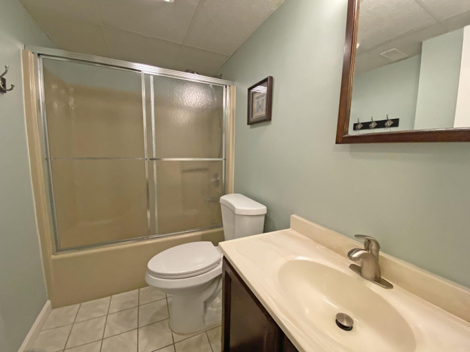 Bathroom 4, Thunder Island 14a 2 Bedroom Condo, Worcester