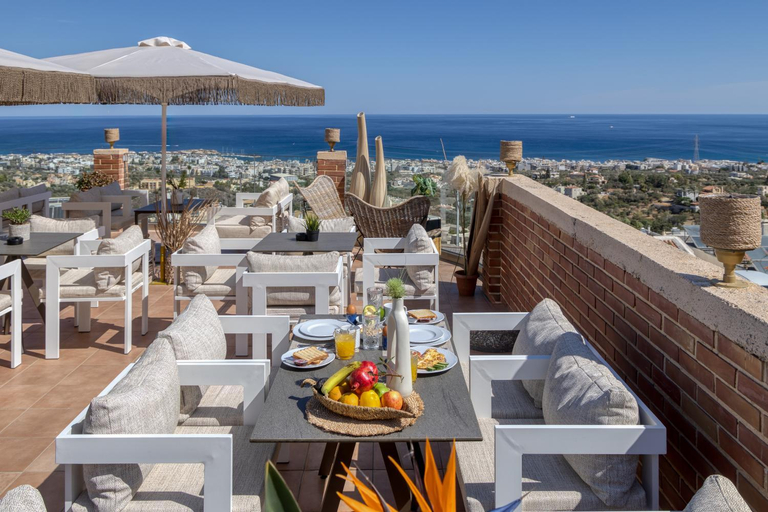 Food & Drinks 5, Driades Deluxe by Checkin, Crete