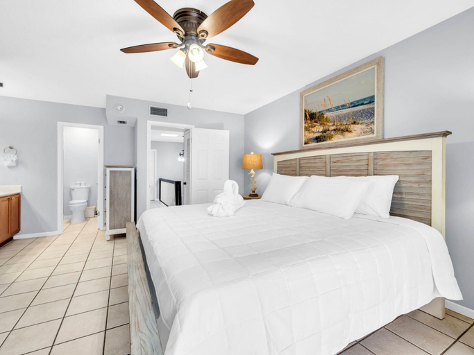 Bedroom 2, Surfs Up, Bay