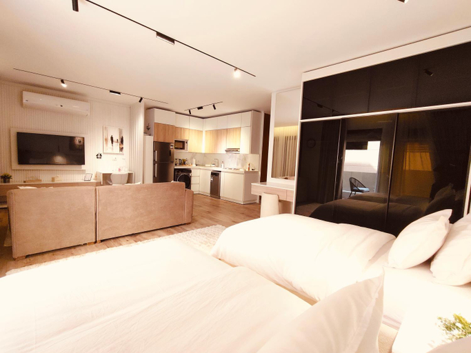 Others 3, Luxury suite with terrace close to Cafe Complex & Auc, New Cairo City