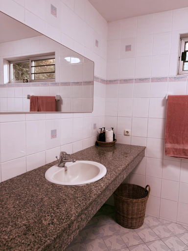 Bathroom 2, The Rai Resort, Phuket Island