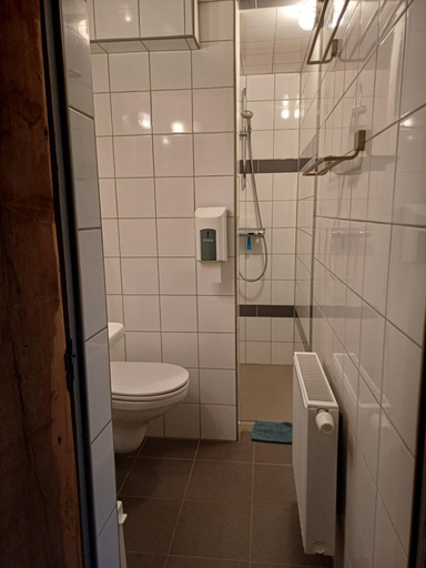 Bathroom, Poeziehotel Surplace, Vlaams Brabant