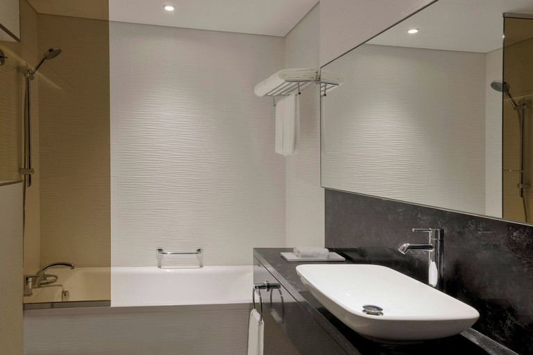 Bathroom 5, The First Collection Waterfront, Dubai, a Tribute Portfolio Hotel, Dubai