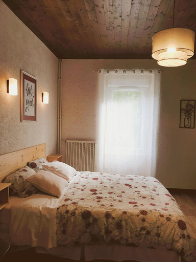 Bedroom 5, Aux Gorges du Dourdou, Aveyron