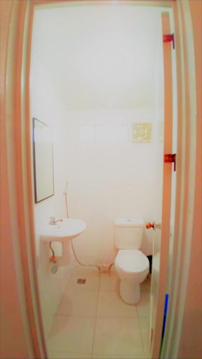 Bathroom 3, Siargao Tropic Hostel, General Luna
