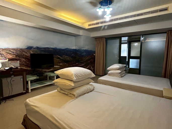 Bedroom 4, Onsen Mountain Hotel, Yilan