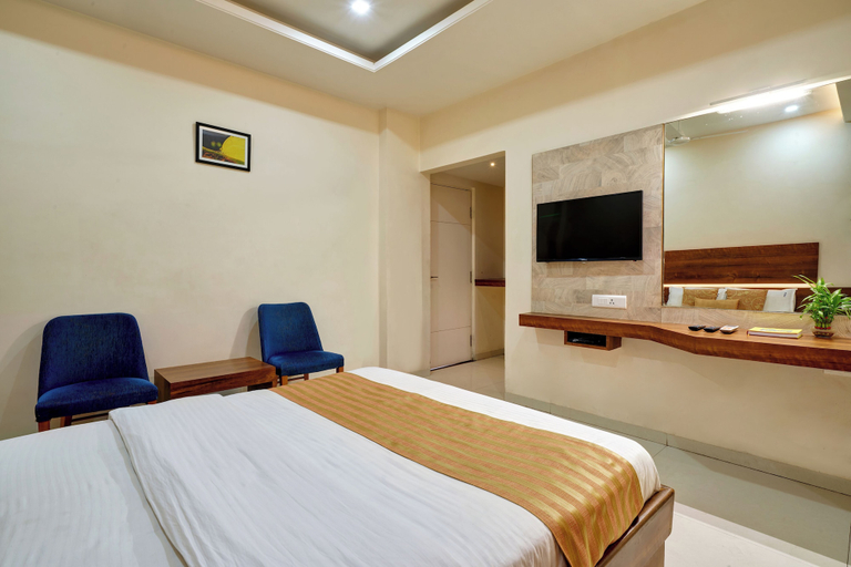 Bedroom 4, Hotel Rajpurush, Kolhapur