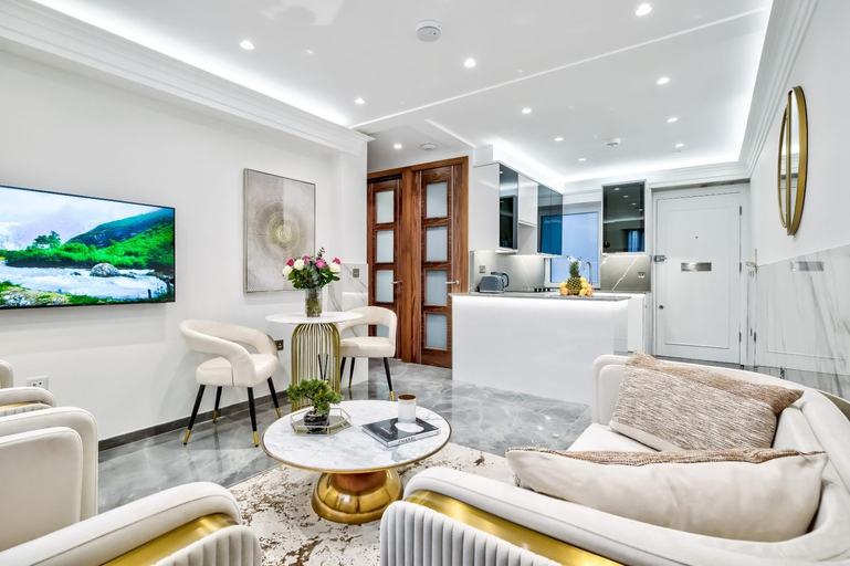 Others 5, Bryanston Apartments, London