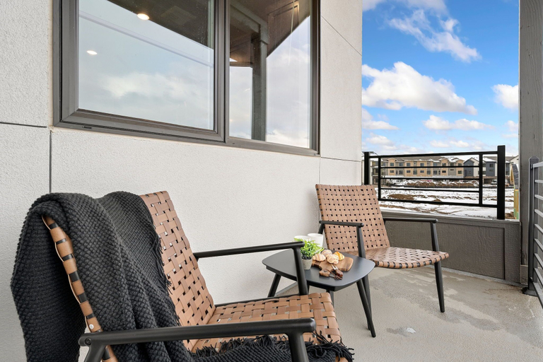 Terrace/patio, The Landmark 2 King Beds, Garage & Fireplace, Larimer