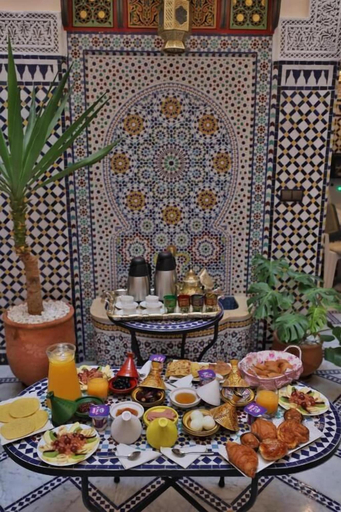 Food & Drinks 5, Riad Diamant De Fes, Fès