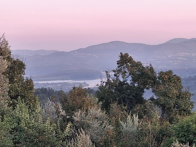 Lake view, Casa da Anna, Florence