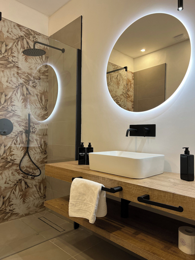Bathroom 5, Turin Central Suite, Torino
