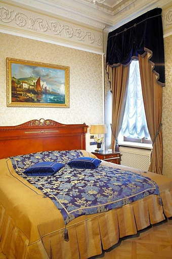 4, Taleon Imperial Hotel, Sankt-Peterburg gorsovet