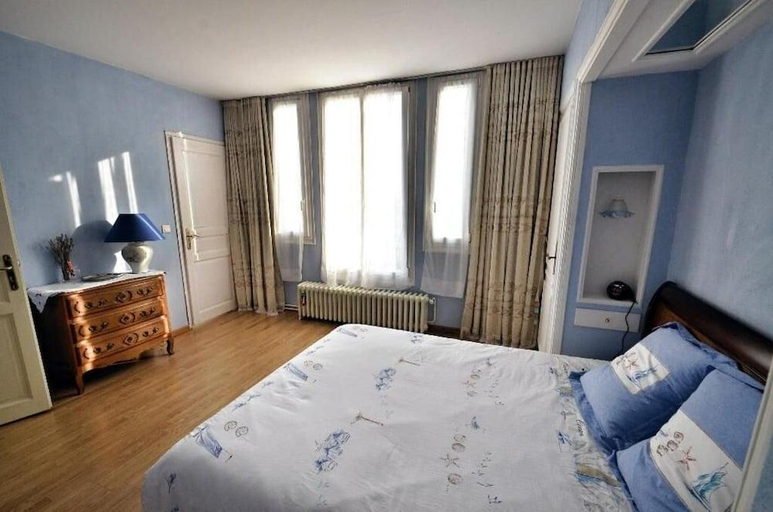 Bedroom 3, Chalet de Paris, Val-de-Marne