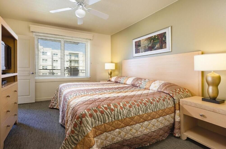 Room 5, Luxury Vacation Condos at Seaside Oceanfront Resort, Clatsop