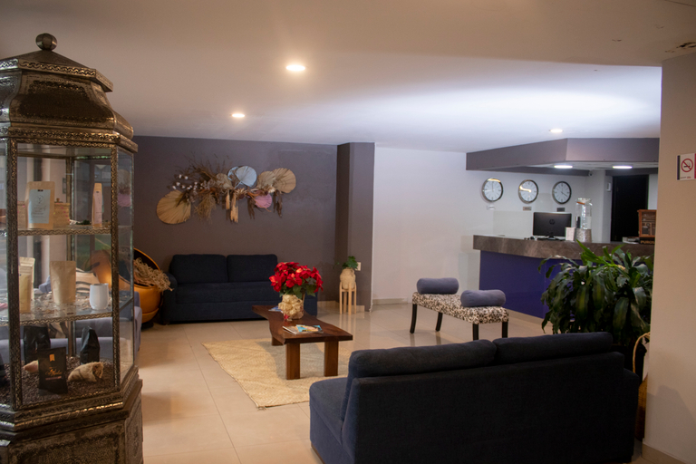 Public Area 2, Hoteles Haus Express, Río Blanco