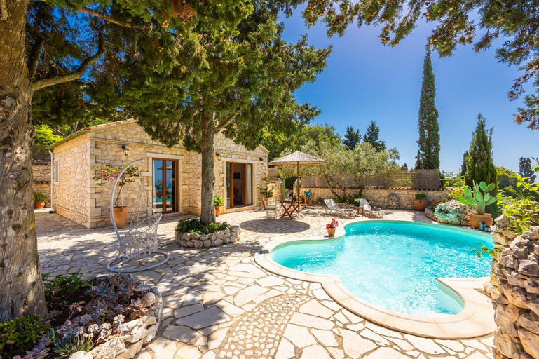 Others 5, Villa Gallini, Ionian Islands