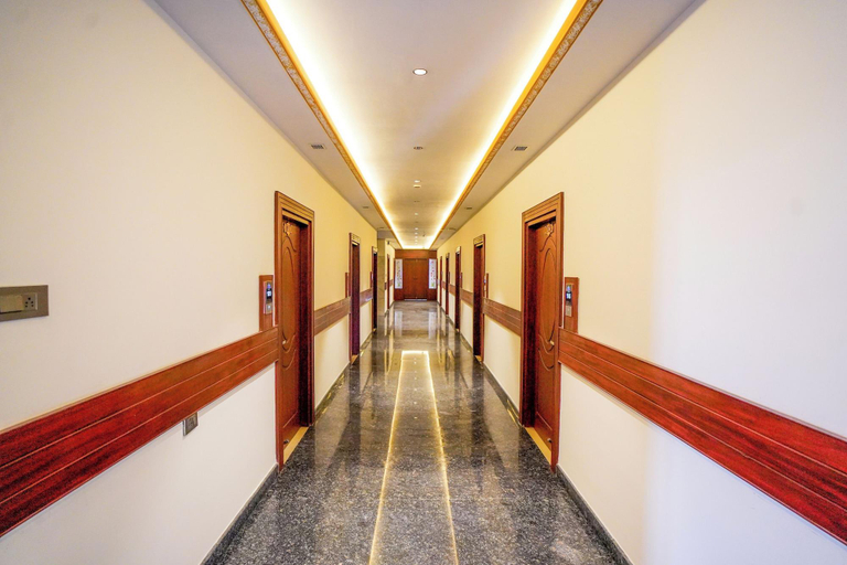 Public Area, Hotel Yathin, Mysore