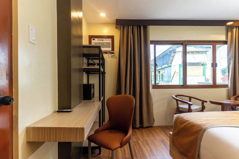 Others 2, Hollywood Hotel Palawan, Puerto Princesa City