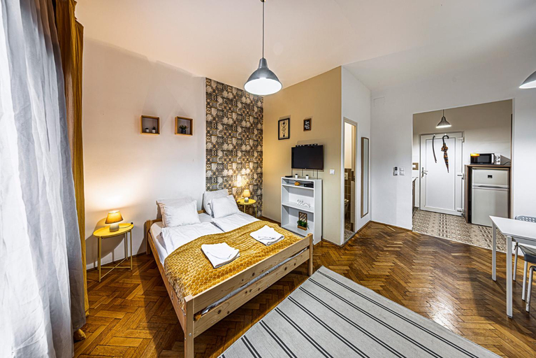 Bedroom 2, Colors Apartments, Budapesti