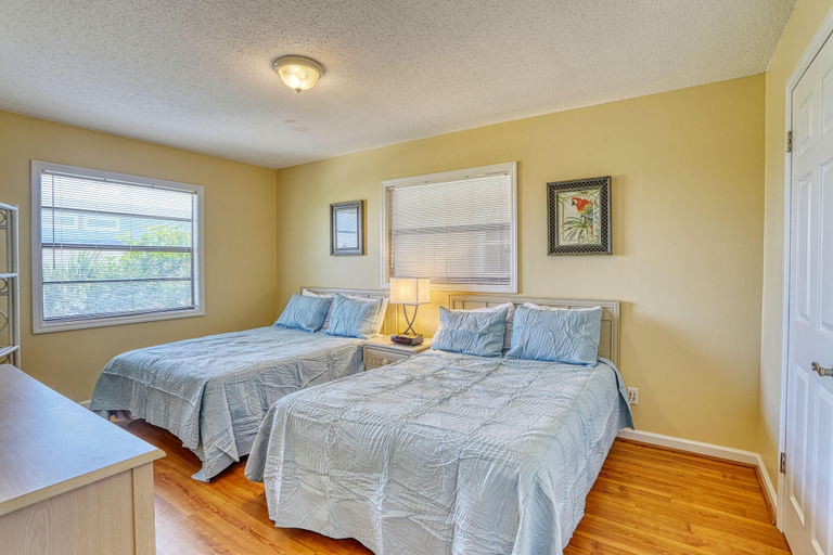 Room 5, Indian Beach Villas - 3A, Pinellas