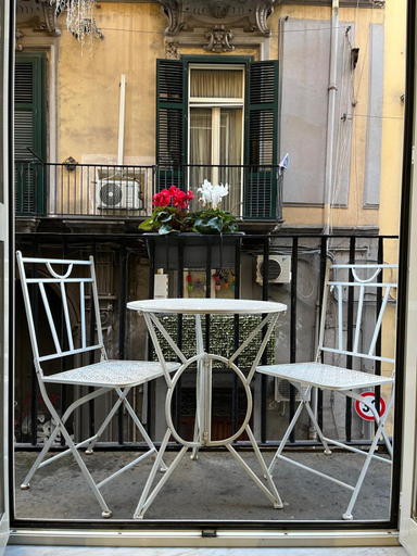 Others 5, Plebiscito Suite Apartment, Napoli