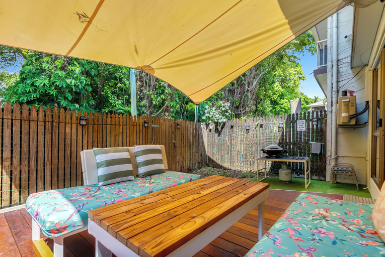 Terrace/patio 4, Palmerston House, Cairns