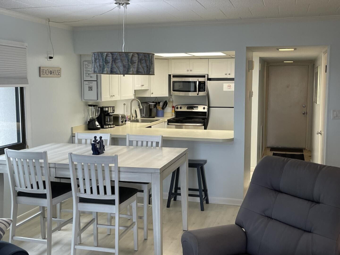 Private kitchen, Ocean Hideaway 111 2 Bedroom Condo by RedAwning, Worcester