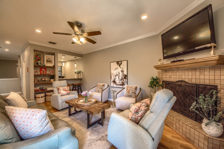 Living area 2, The Float Inn 3 Cw B209 3 Bedroom Condo by RedAwning, Comal