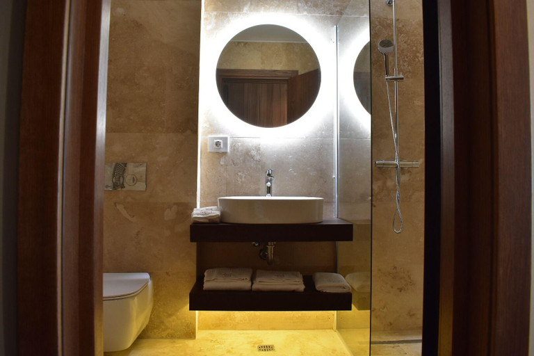 Bathroom 5, Embassy Romana, Municipiul Bucuresti