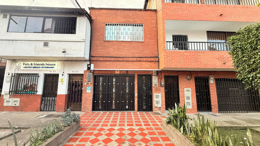 Primary image