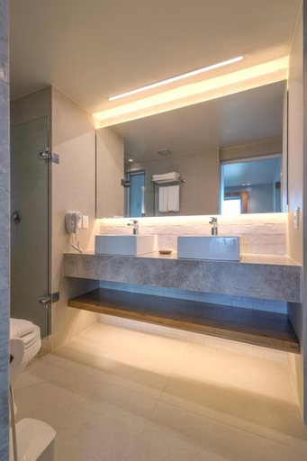 Bathroom 5, Verdegreen Hotel, João Pessoa